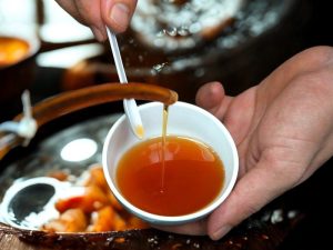 Tại Sao Nước Mắm Bị Mốc Và Cách Bảo Quản Để Tránh Hư Hỏng