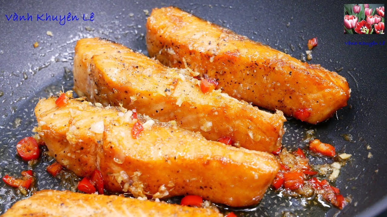 cá hồi chiên mắm tỏi