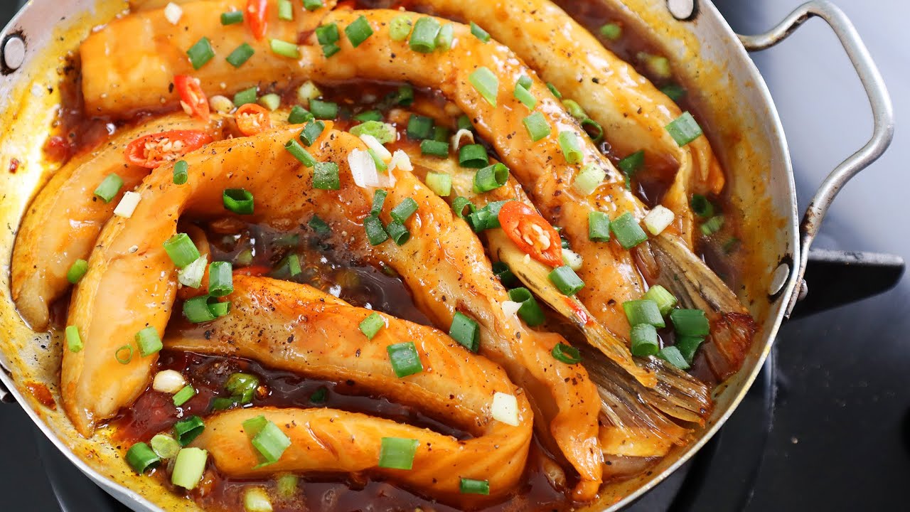 cá hồi kho nước mắm