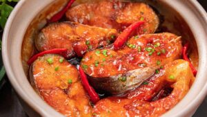 cá kho nước mắm