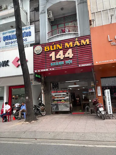 Bún mắm 144 ở Khánh Hội - Quận 4
