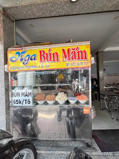 Bún mắm Nga ở Nguyễn Thần Hiến, quận 4