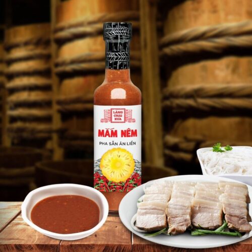 Mắm nêm pha sẵn Làng Chài Xưa chấm thịt heo luộc